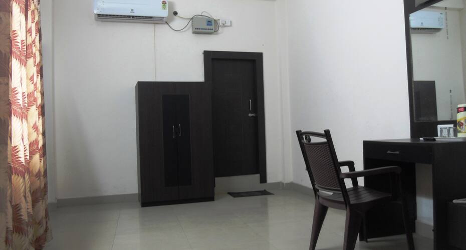 Hotel Shantila Inn, Allahabad 3